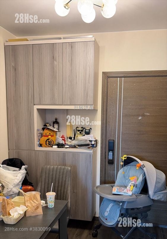 叠茵庭 租盘 2 房 , 1 浴室 376 平方尺