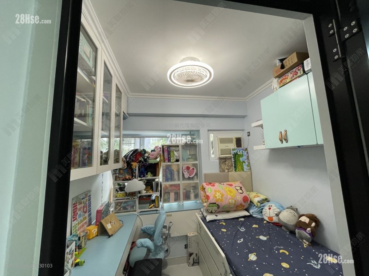 Broadview Garden Sell 3 Bedrooms , 2 Bathrooms 550 ft²