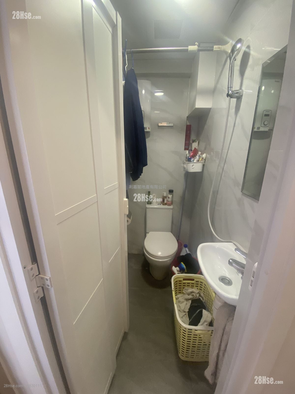 Lei King Wan Sell 2 Bedrooms , 2 Bathrooms 536 ft²