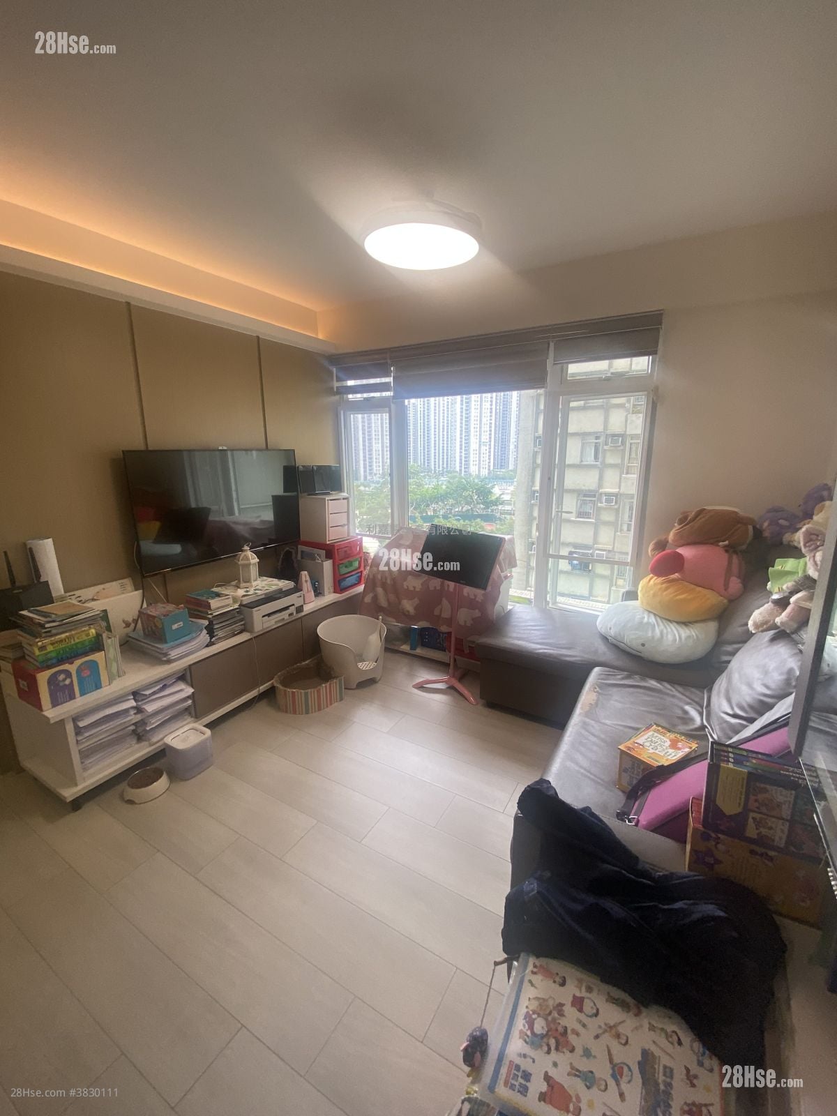 Lei King Wan Sell 2 Bedrooms , 2 Bathrooms 536 ft²