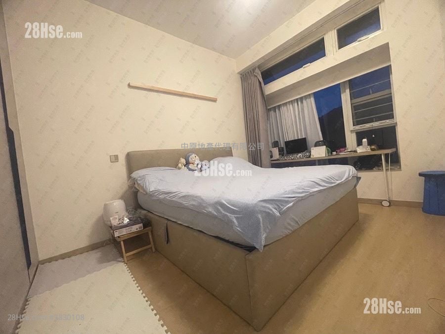 The Grandville Sell 3 Bedrooms 875 ft²