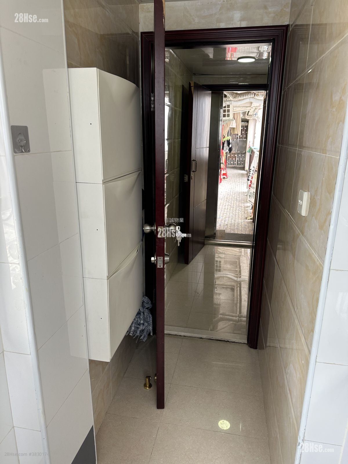 Wah On House (Building) Rental 1 Bedroom , 1 Bathroom 150 ft²