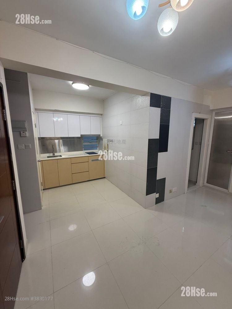 好景楼 租盘 1 房 276 平方尺