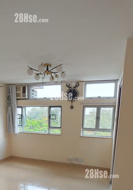 Ming Nga Court Rental 2 Bedrooms , 1 Bathroom 363 ft²