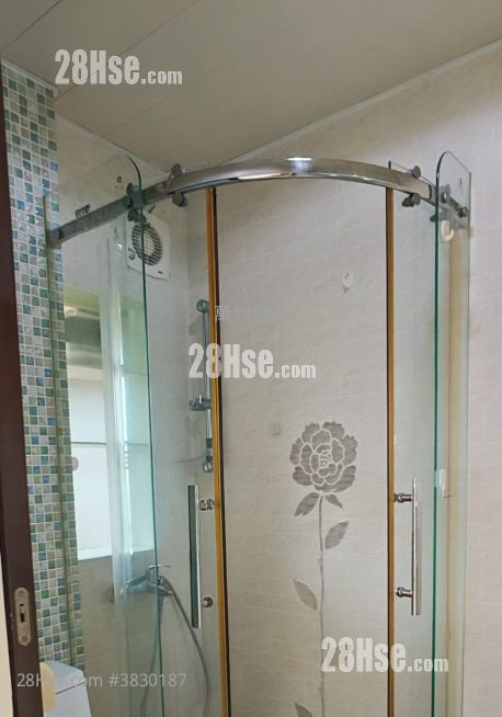 Ming Nga Court Rental 2 Bedrooms , 1 Bathroom 363 ft²