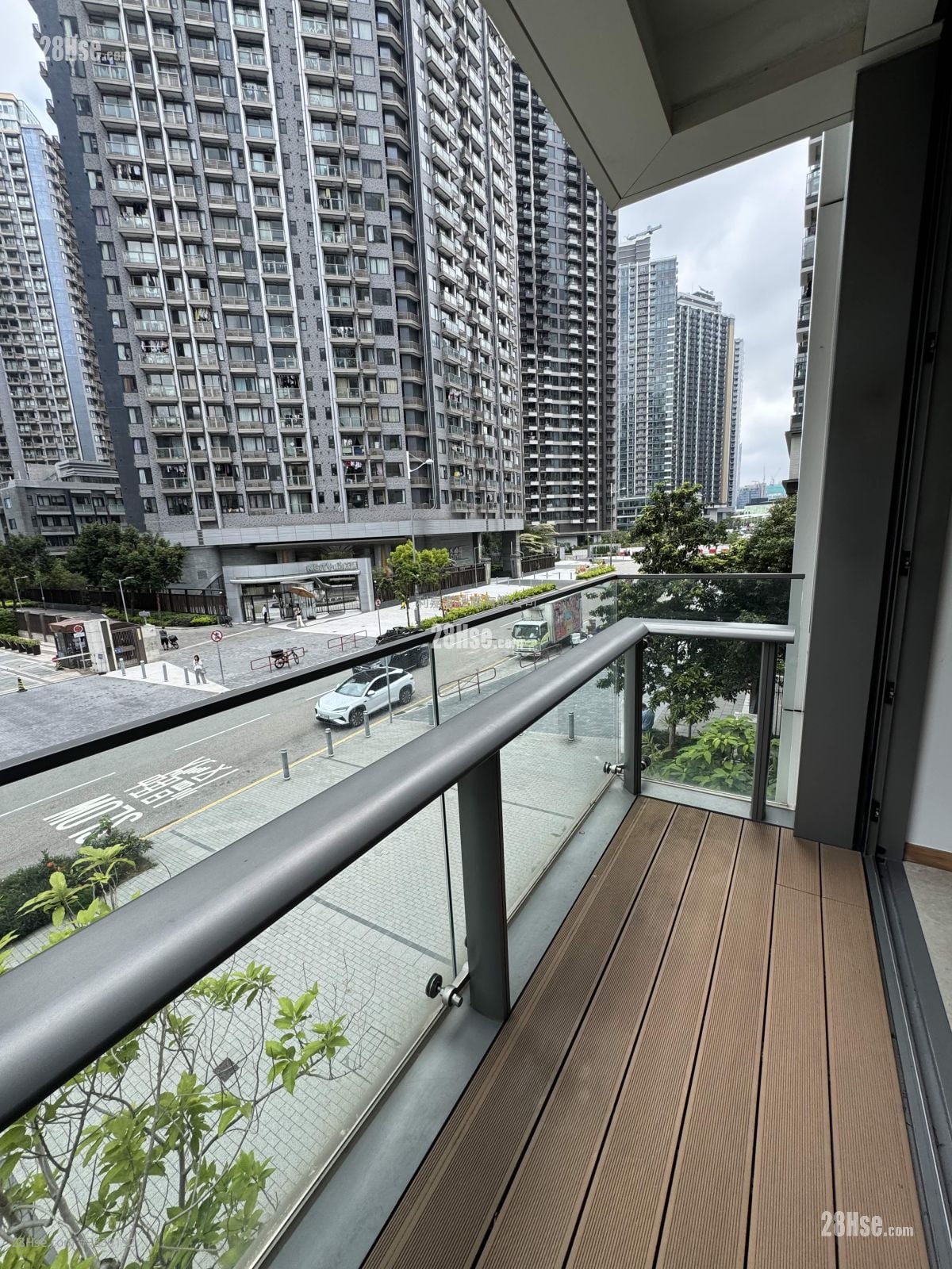One Kai Tak(Ii) Sell 4 Bedrooms , 4 Bathrooms 1,600 ft²
