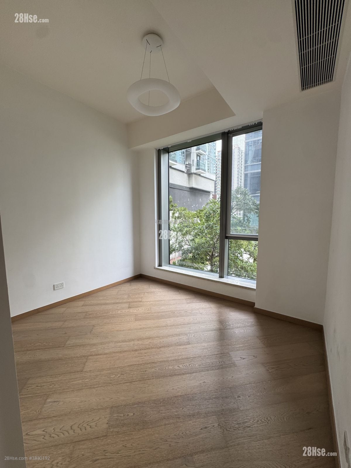 One Kai Tak(Ii) Sell 4 Bedrooms , 4 Bathrooms 1,600 ft²