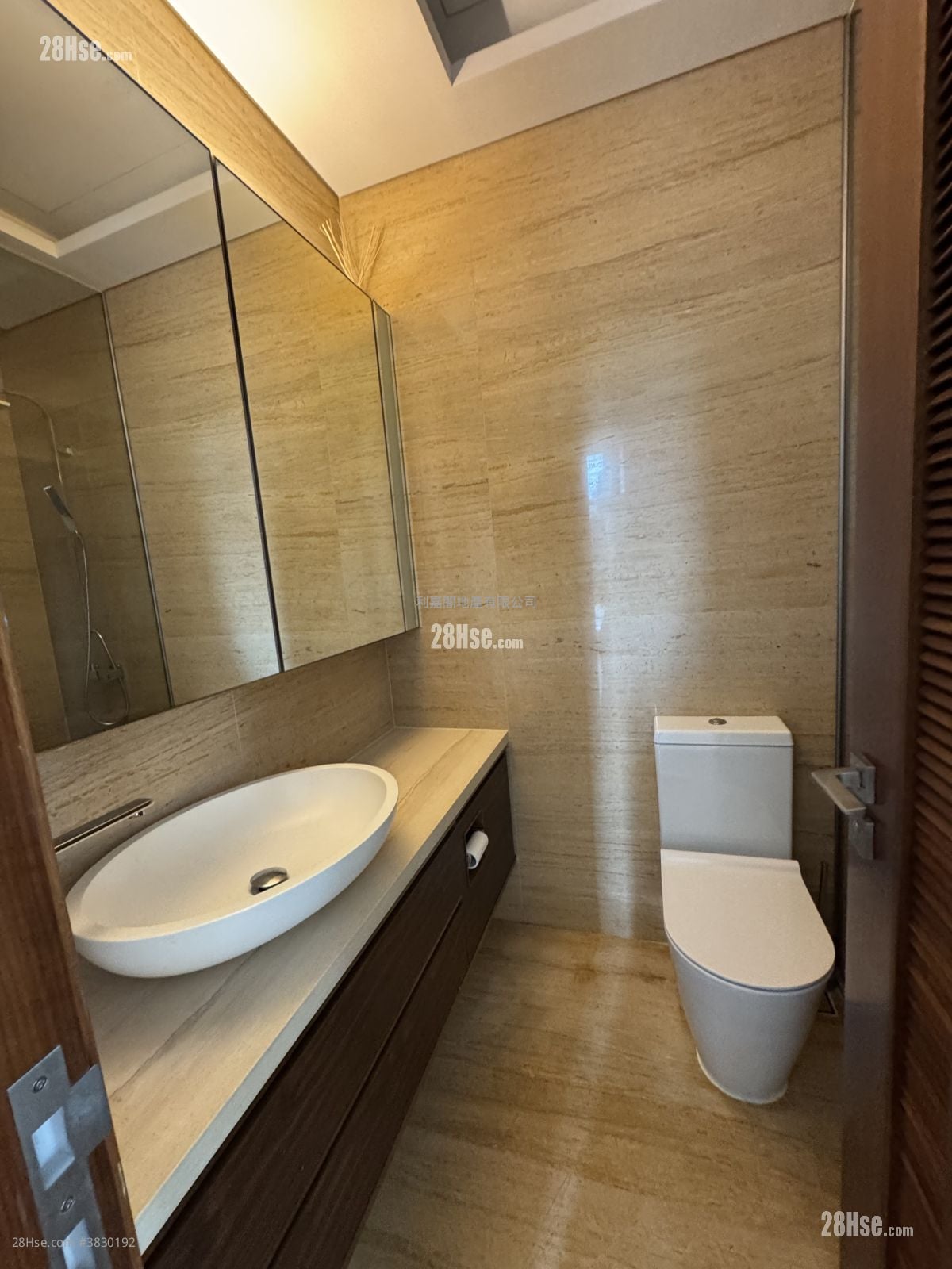 One Kai Tak(Ii) Sell 4 Bedrooms , 4 Bathrooms 1,600 ft²