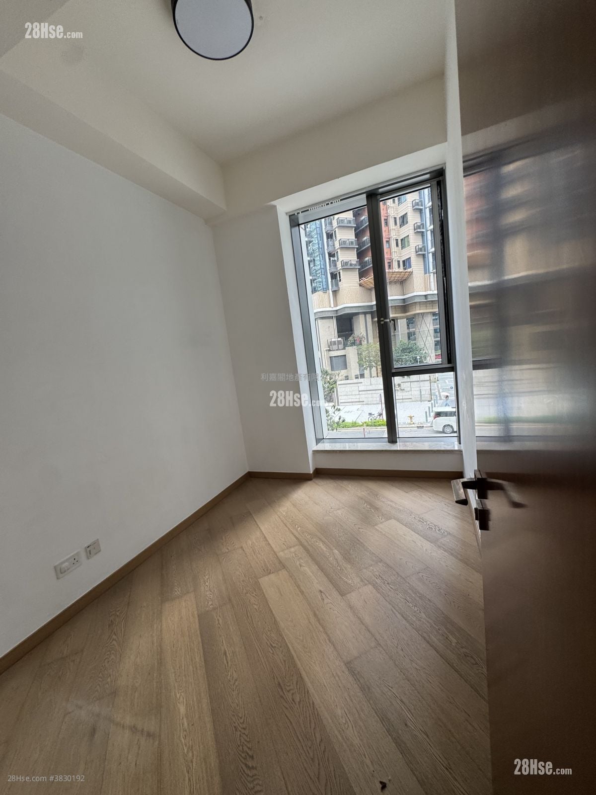 One Kai Tak(Ii) Sell 4 Bedrooms , 4 Bathrooms 1,600 ft²