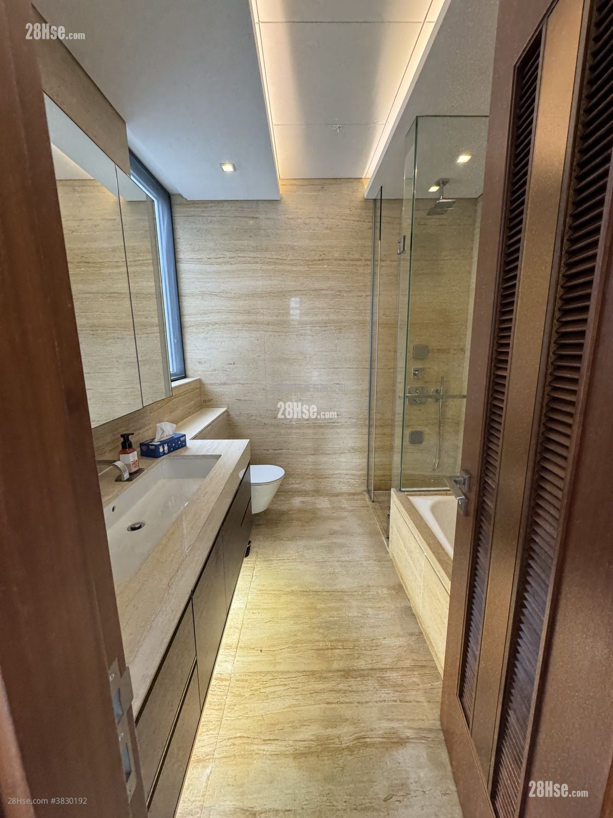 One Kai Tak(Ii) Sell 4 Bedrooms , 4 Bathrooms 1,600 ft²