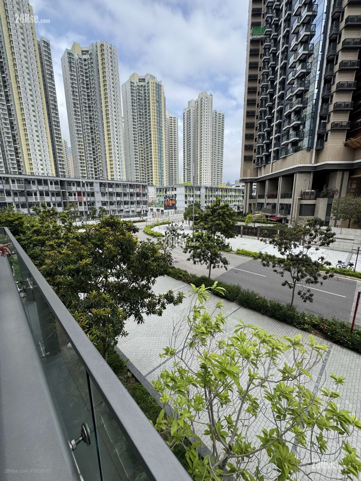 One Kai Tak(Ii) Sell 4 Bedrooms , 4 Bathrooms 1,600 ft²