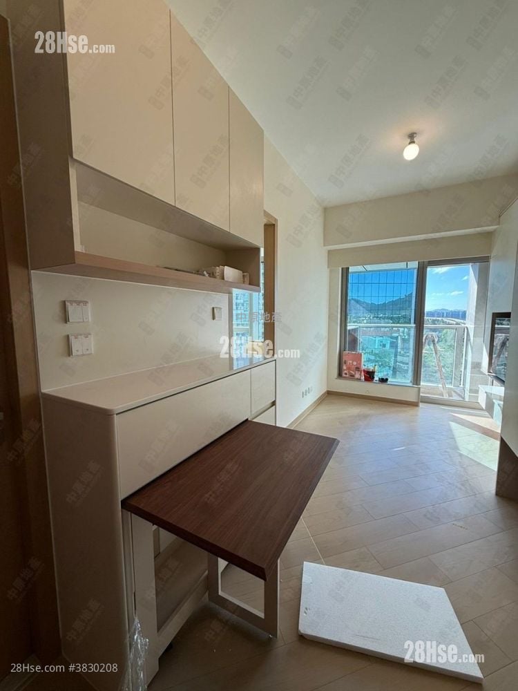 Grand Mayfair  Sell 1 Bedroom 352 ft²