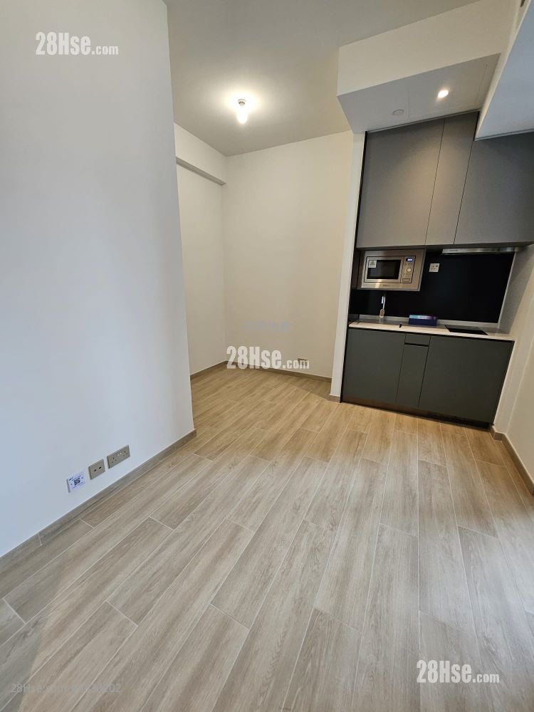 Soyo Square Rental Studio , 1 Bathroom 223 ft²