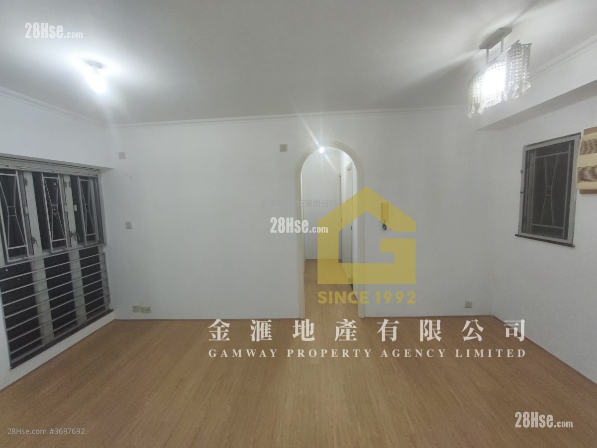 Yue Xiu Plaza Sell 3 Bedrooms , 1 Bathroom 566 ft²