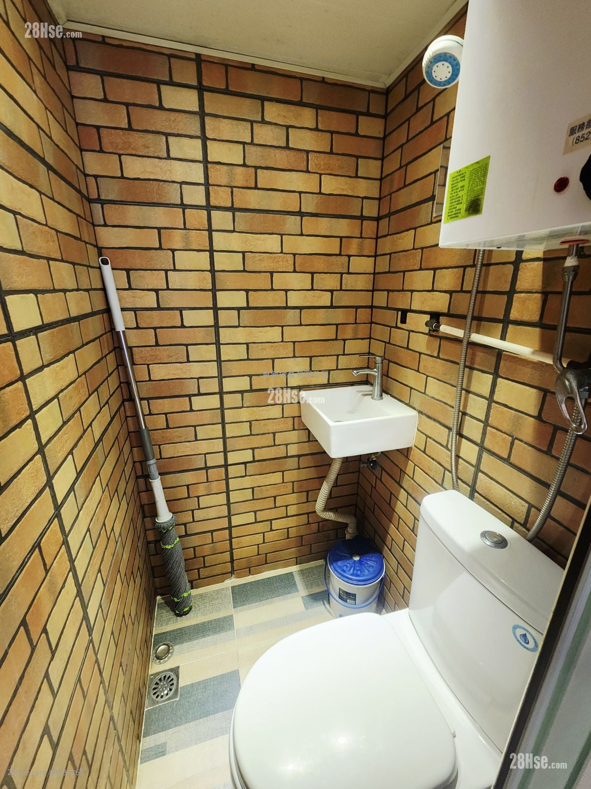 Apartment Rental 160 ft²