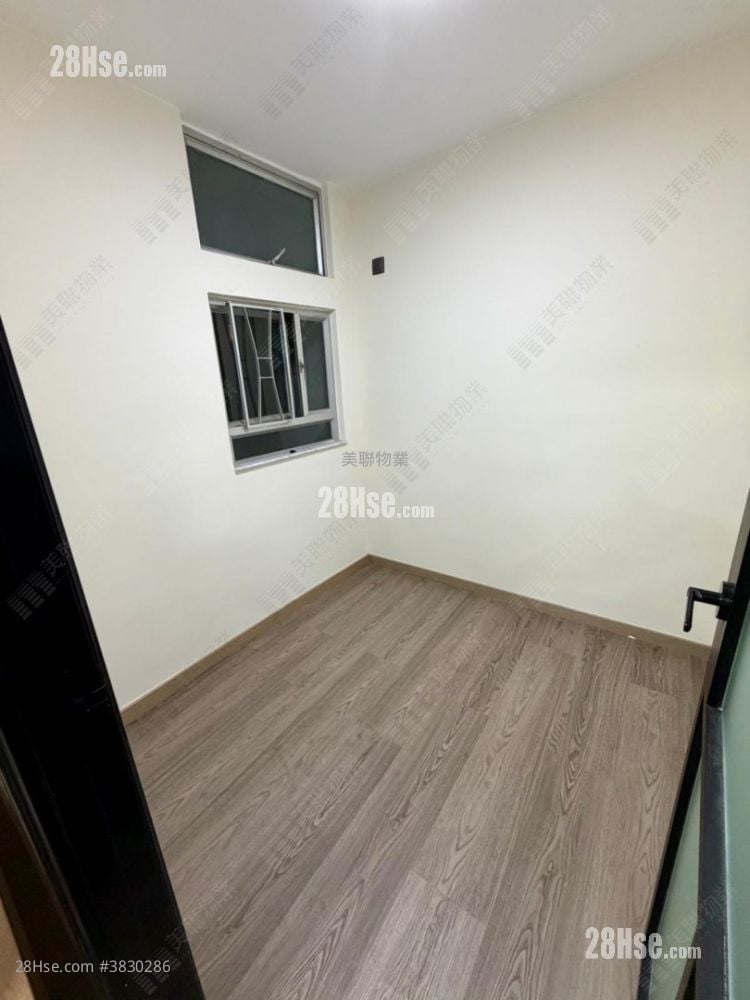 Kam Lung Court Rental 2 Bedrooms , 1 Bathroom 401 ft²