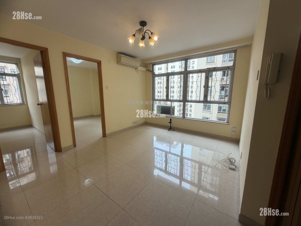 Mei Foo Sun Chuen Sell 3 Bedrooms , 1 Bathroom 654 ft²