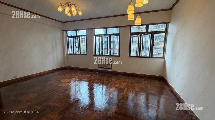 Wing Ying Mansion Sell 3 Bedrooms 980 ft²