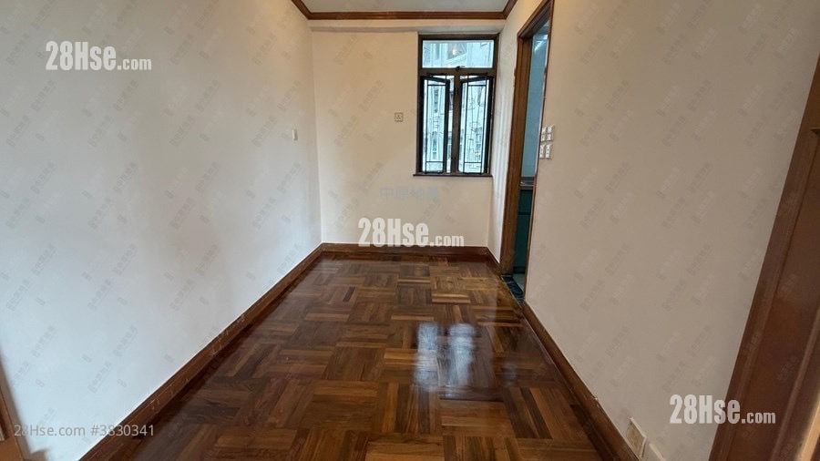 Wing Ying Mansion Sell 3 Bedrooms 980 ft²