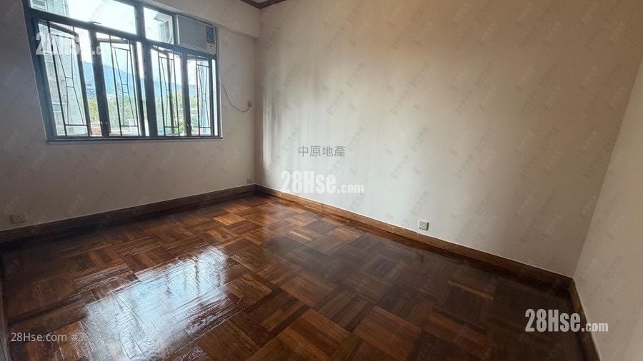 Wing Ying Mansion Sell 3 Bedrooms 980 ft²