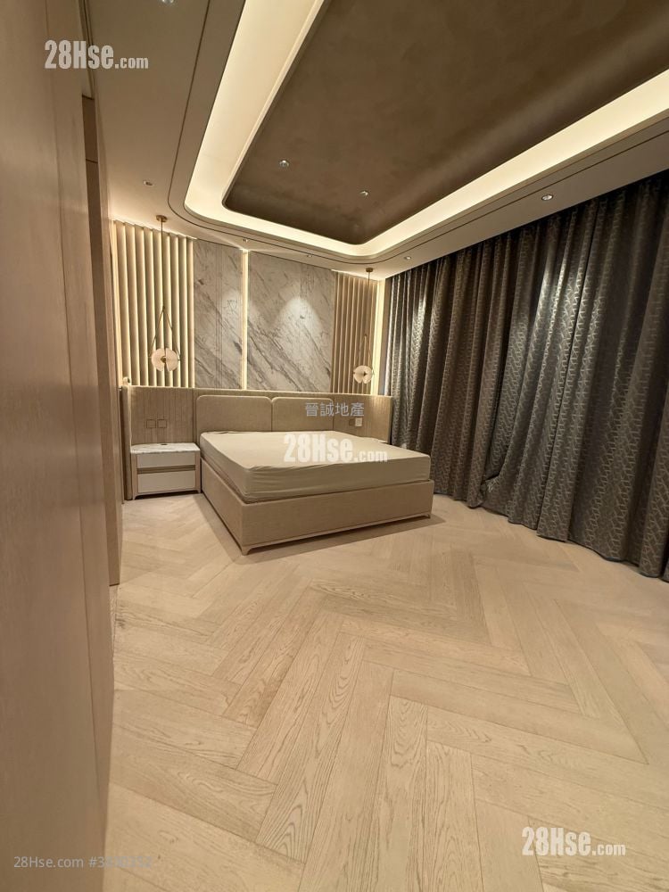 Napa Sell 4 Bedrooms , 4 Bathrooms 2,061 ft²