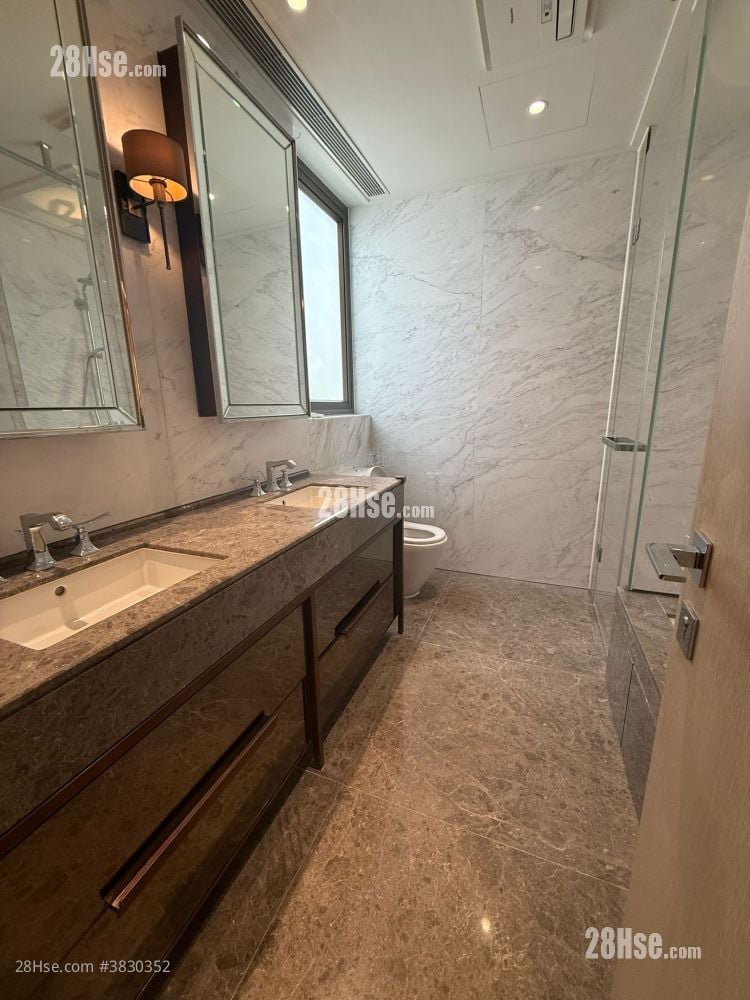 Napa Sell 4 Bedrooms , 4 Bathrooms 2,061 ft²
