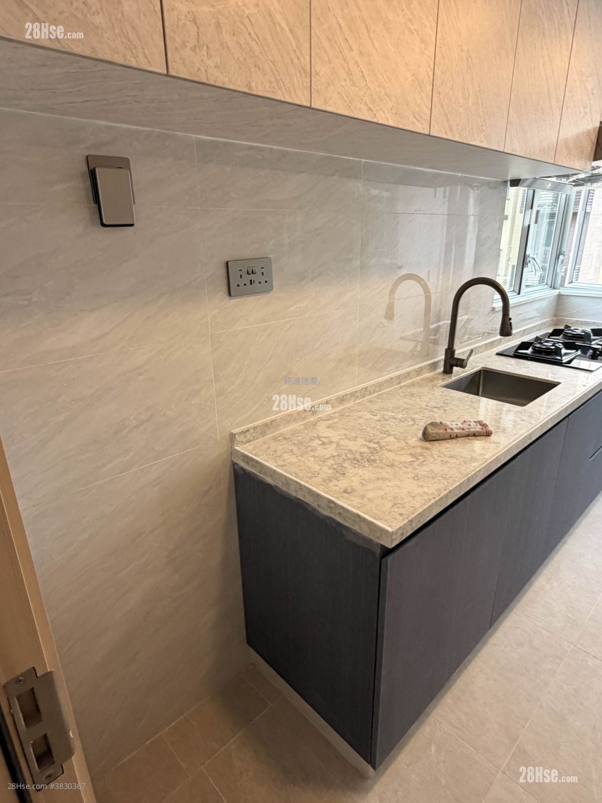 Kwong Shing Building Rental 2 Bedrooms , 1 Bathroom 375 ft²