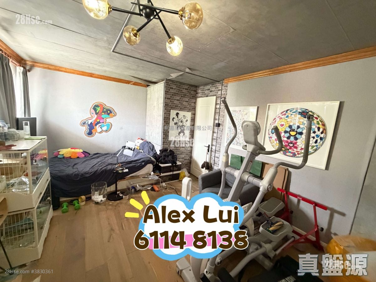 Fairview Park Sell 3 Bedrooms , 2 Bathrooms 1,035 ft²