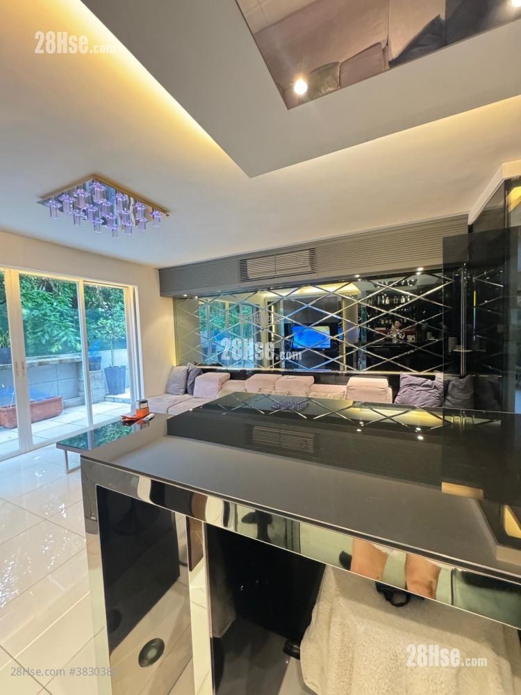 Monte Carlo Villas Sell 5+ Bedrooms , 4 Bathrooms 2,044 ft²