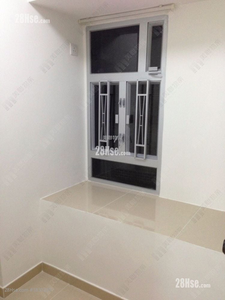 Hilton Plaza Sell 1 Bedroom , 1 Bathroom 283 ft²