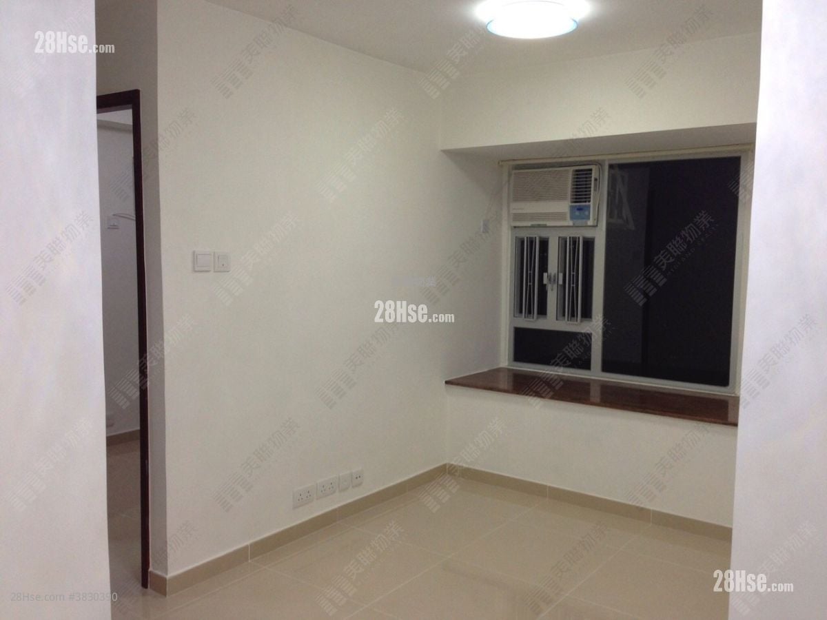 Hilton Plaza Sell 1 Bedroom , 1 Bathroom 283 ft²