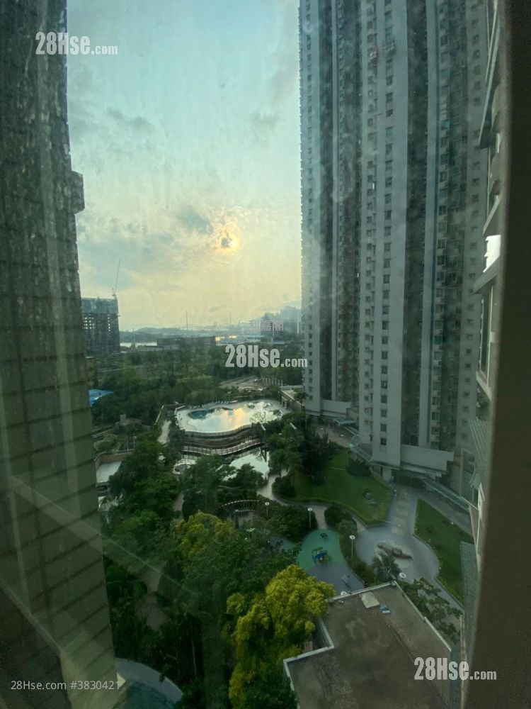 Metro Harbour View Rental 2 Bedrooms , 1 Bathroom 338 ft²