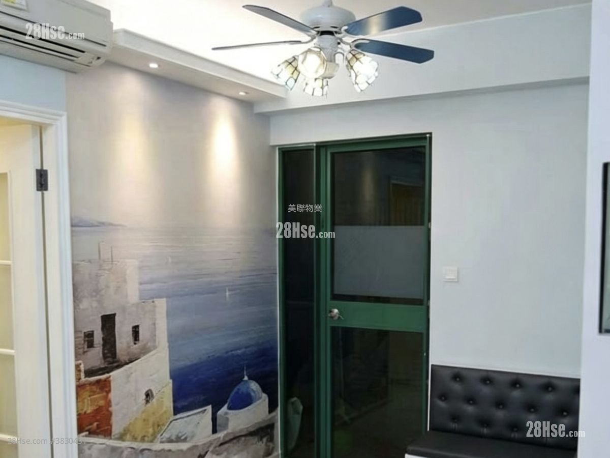 The Seacrest Sell 3 Bedrooms , 2 Bathrooms 606 ft²