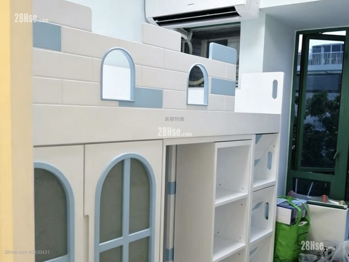 The Seacrest Sell 3 Bedrooms , 2 Bathrooms 606 ft²