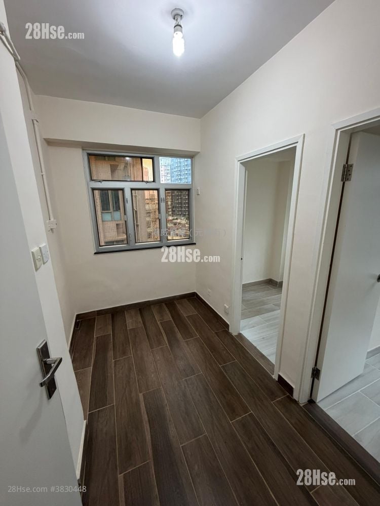 Yiu Fai Mansion Sell 2 Bedrooms , 1 Bathroom 219 ft²