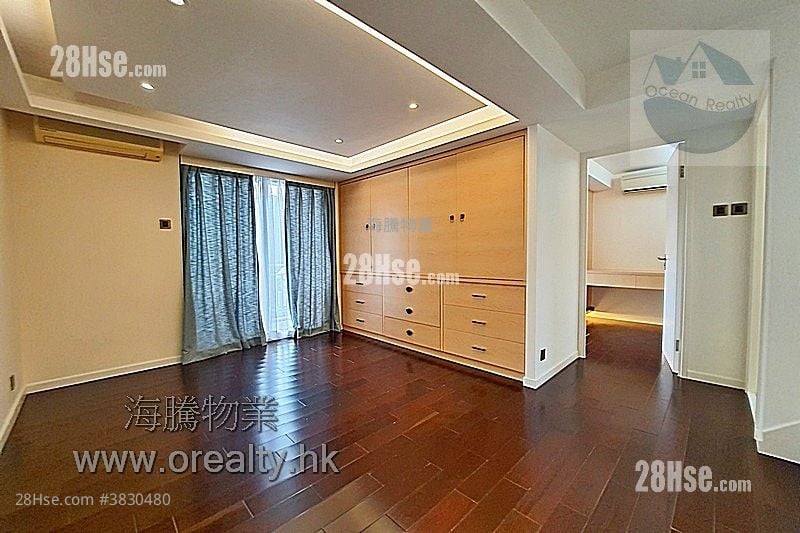 Sai Kung Village House Rental 2 Bedrooms , 2 Bathrooms 1,400 ft²