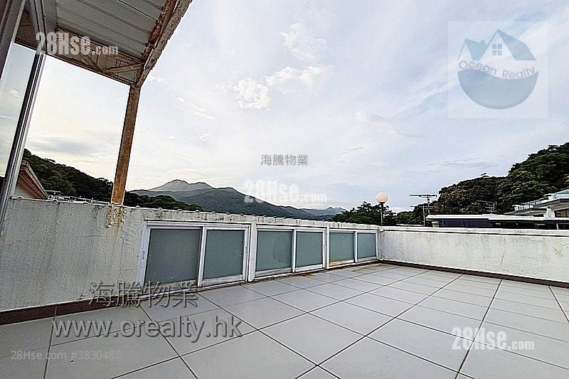 Sai Kung Village House Rental 2 Bedrooms , 2 Bathrooms 1,400 ft²