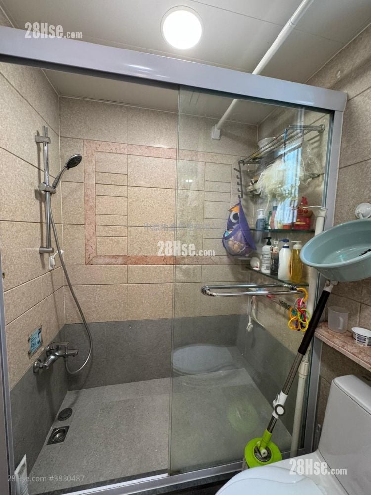 Monte Vista Sell 3 Bedrooms , 2 Bathrooms 696 ft²