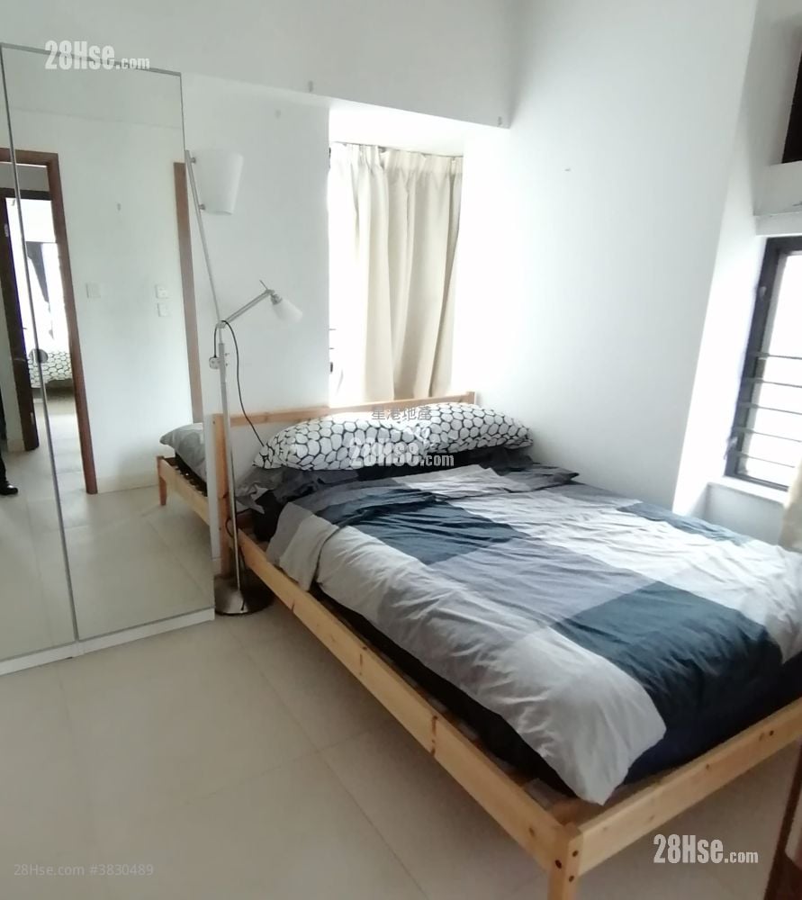 City 18 Rental 2 Bedrooms , 1 Bathroom 429 ft²