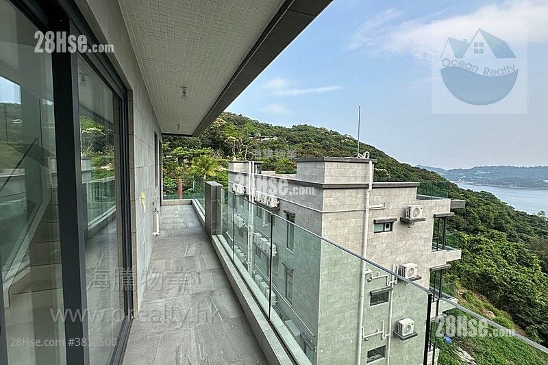 Clear Water Bay Village House Rental 3 Bedrooms , 2 Bathrooms 700 ft²
