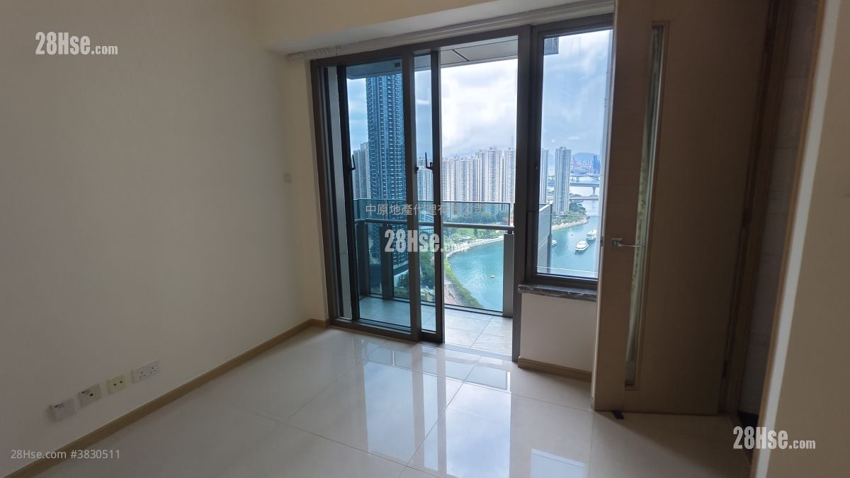 Ocean Pride Sell 3 Bedrooms , 2 Bathrooms 777 ft²