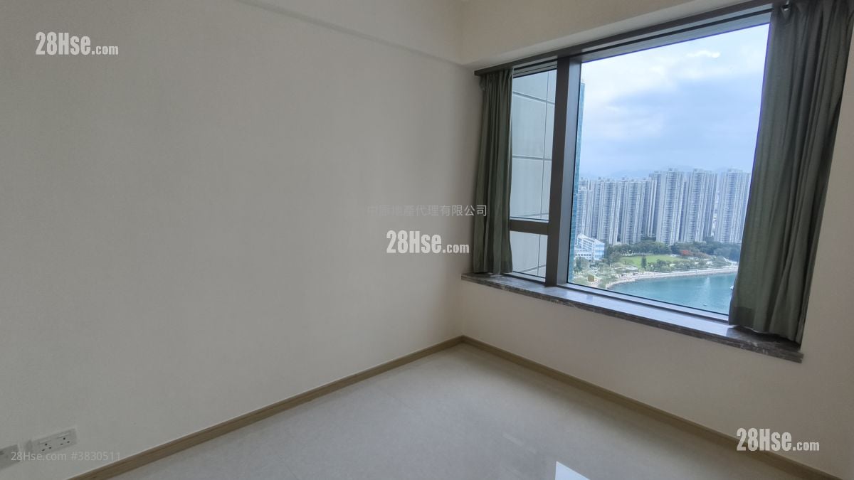 Ocean Pride Sell 3 Bedrooms , 2 Bathrooms 777 ft²