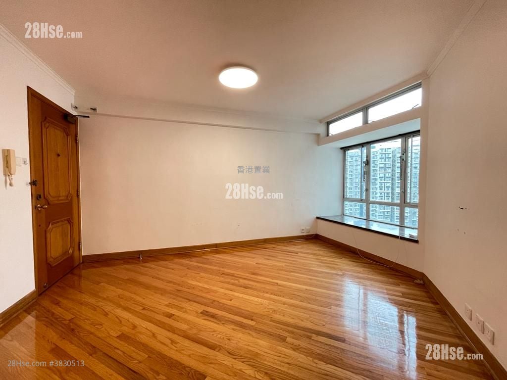 Laguna City Sell 2 Bedrooms 517 ft²