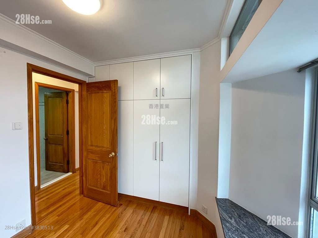 Laguna City Sell 2 Bedrooms 517 ft²