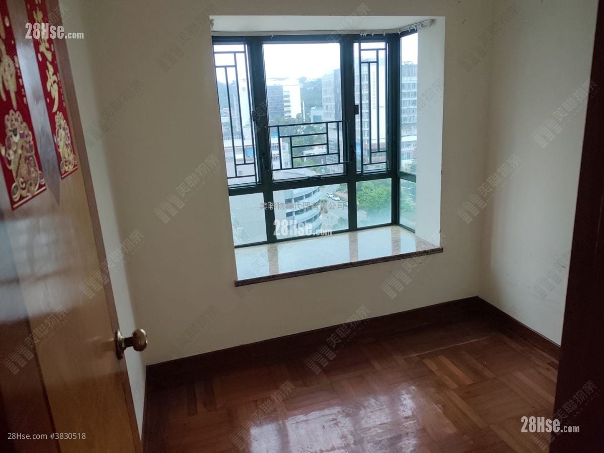 East Point City Sell 2 Bedrooms 466 ft²