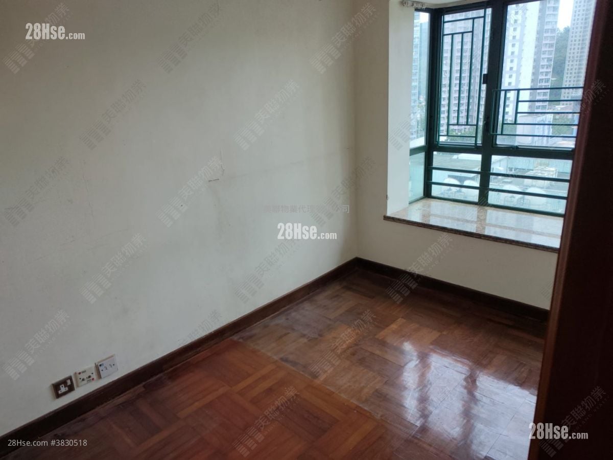 East Point City Sell 2 Bedrooms 466 ft²