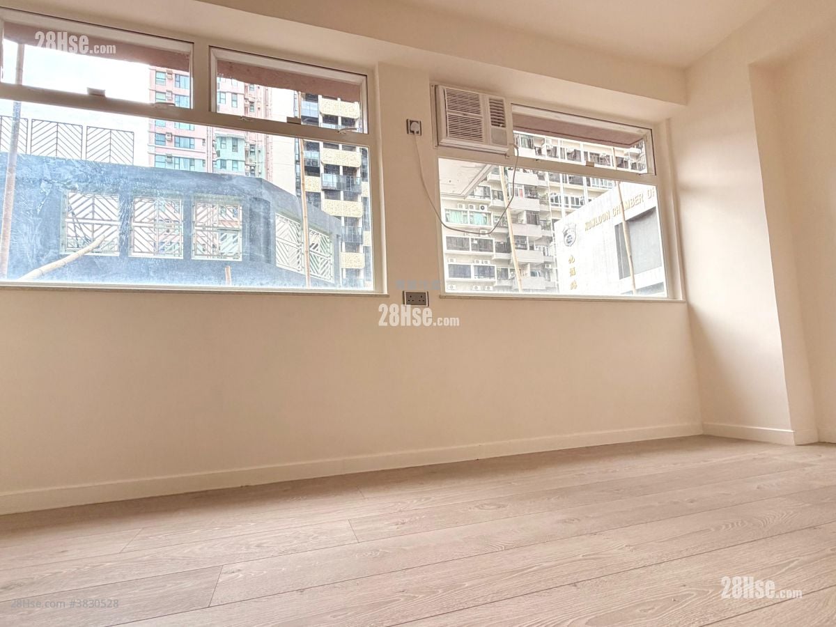 Valiant Court Rental 1 Bedroom , 1 Bathroom 307 ft²
