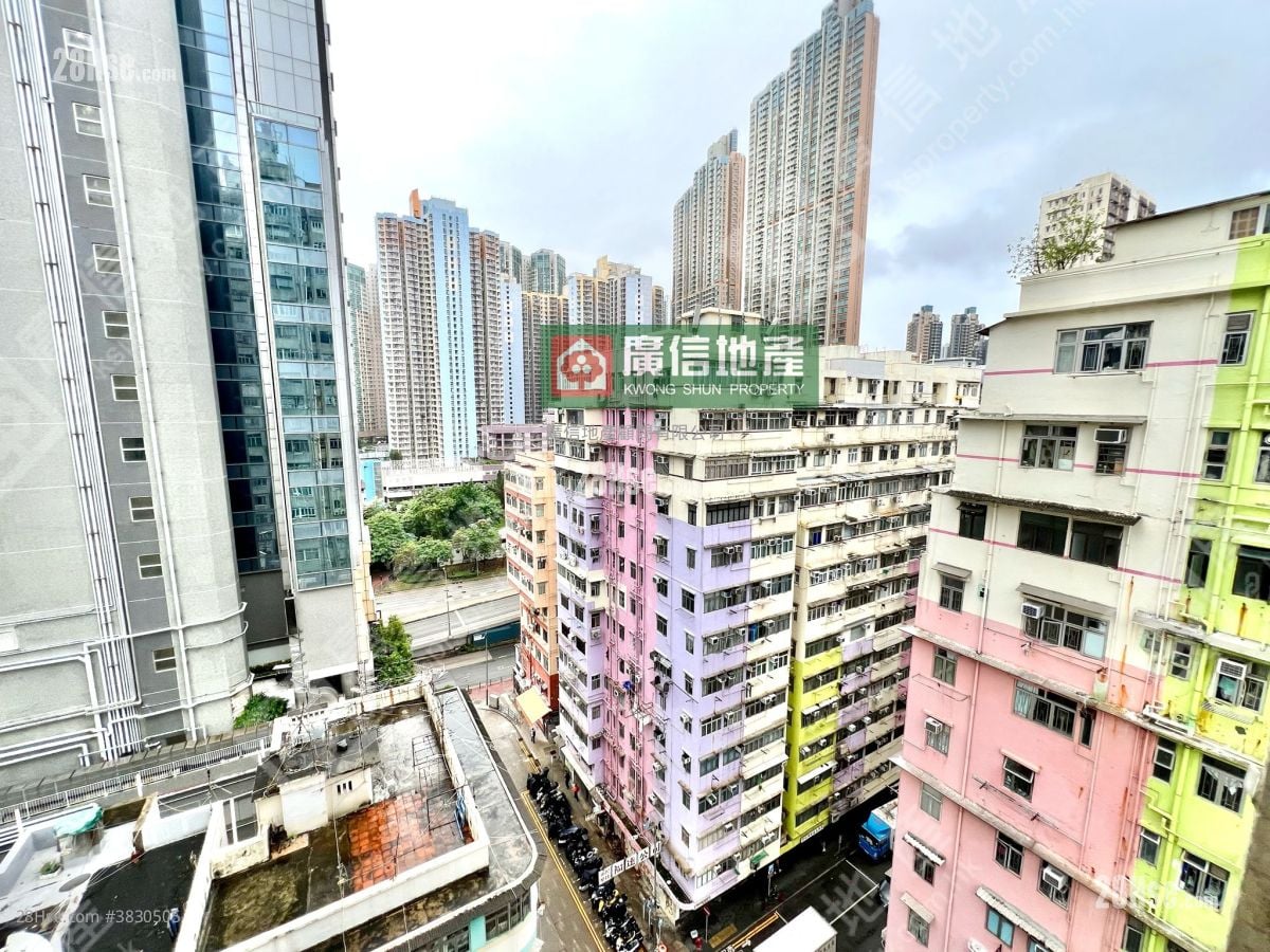 New Man Lee Building Rental 2 Bedrooms , 1 Bathroom 315 ft²