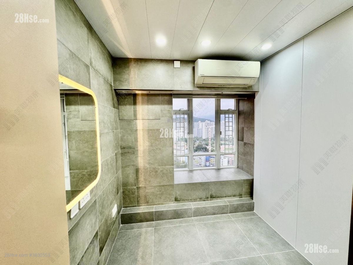 Sunshine City Sell 3 Bedrooms , 2 Bathrooms 932 ft²