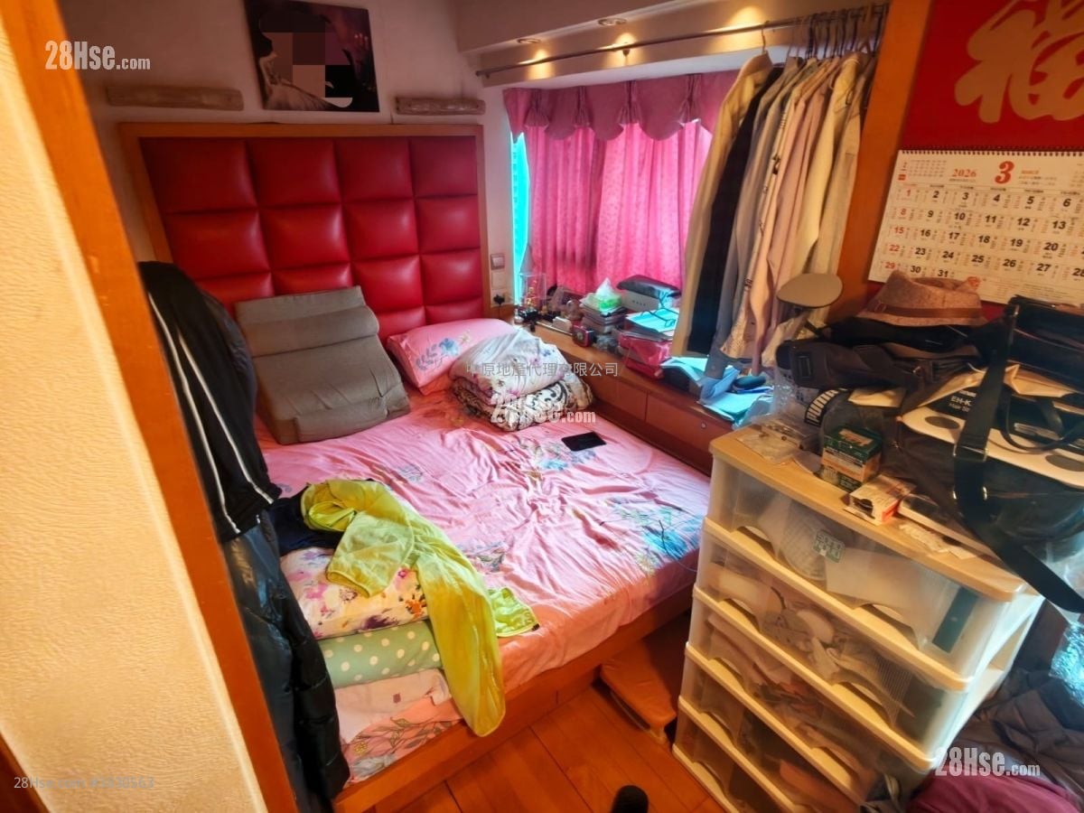翠拥华庭 售盘 3 房 , 2 浴室 681 平方尺